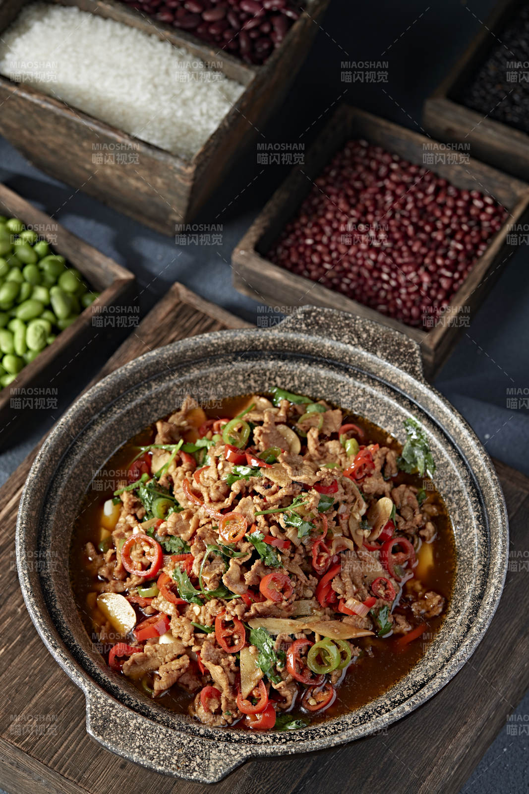 石锅湘味双椒小炒渣渣牛肉图片