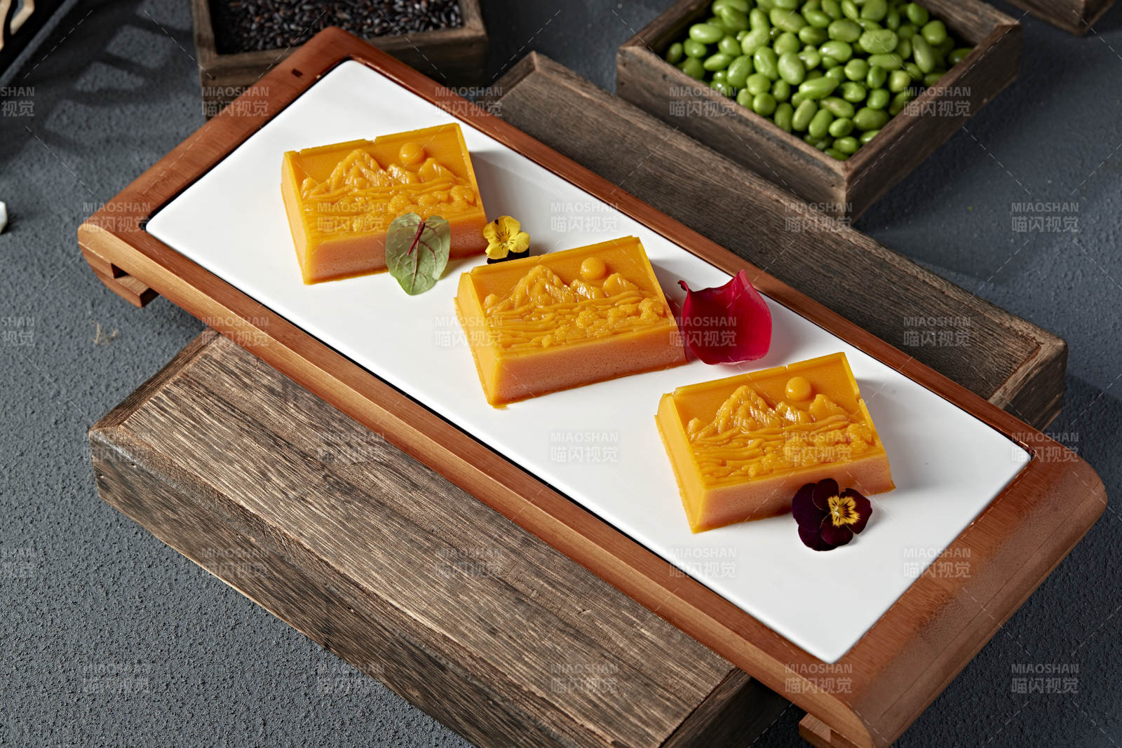 美味甜品凉菜南瓜糕图片