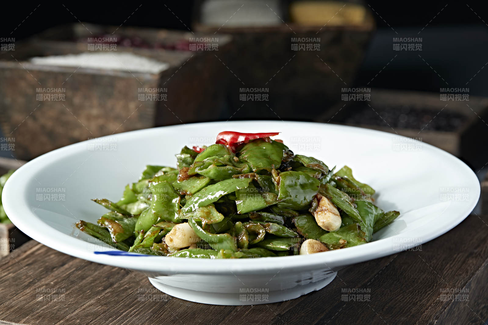 蒜香豆角爆炒青辣椒二荆条图片