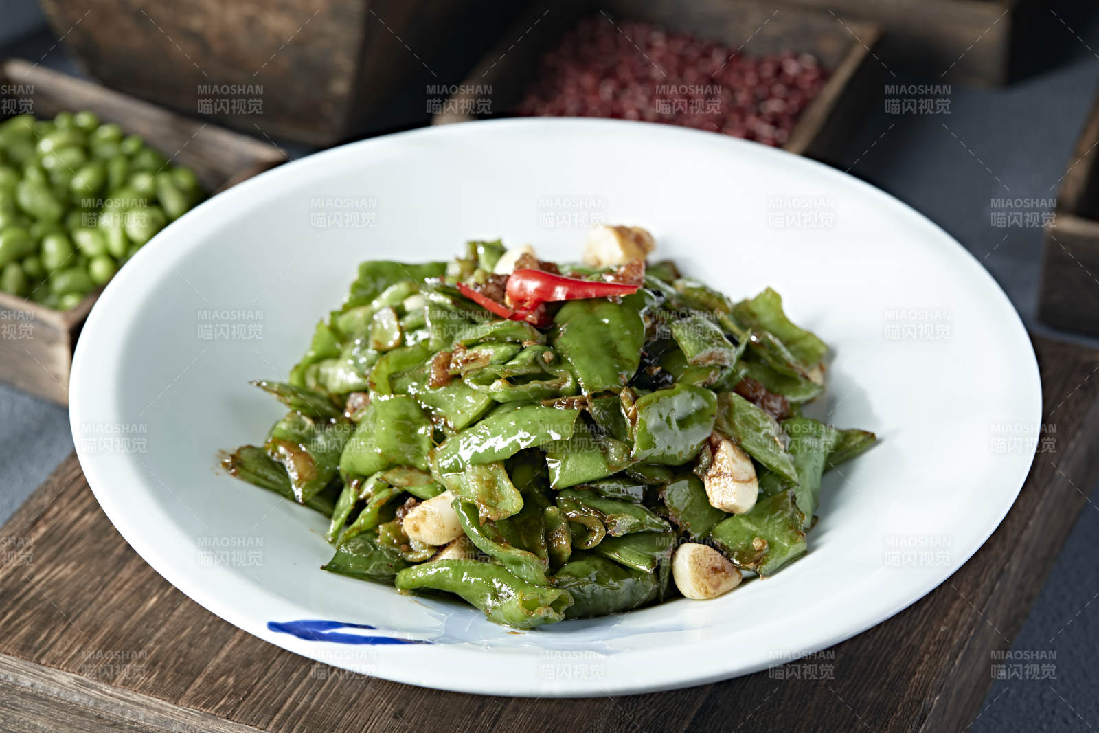 蒜香豆角爆炒青辣椒二荆条图片