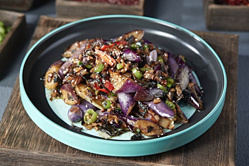 辣椒肉沫薄荷叶烧茄子图片