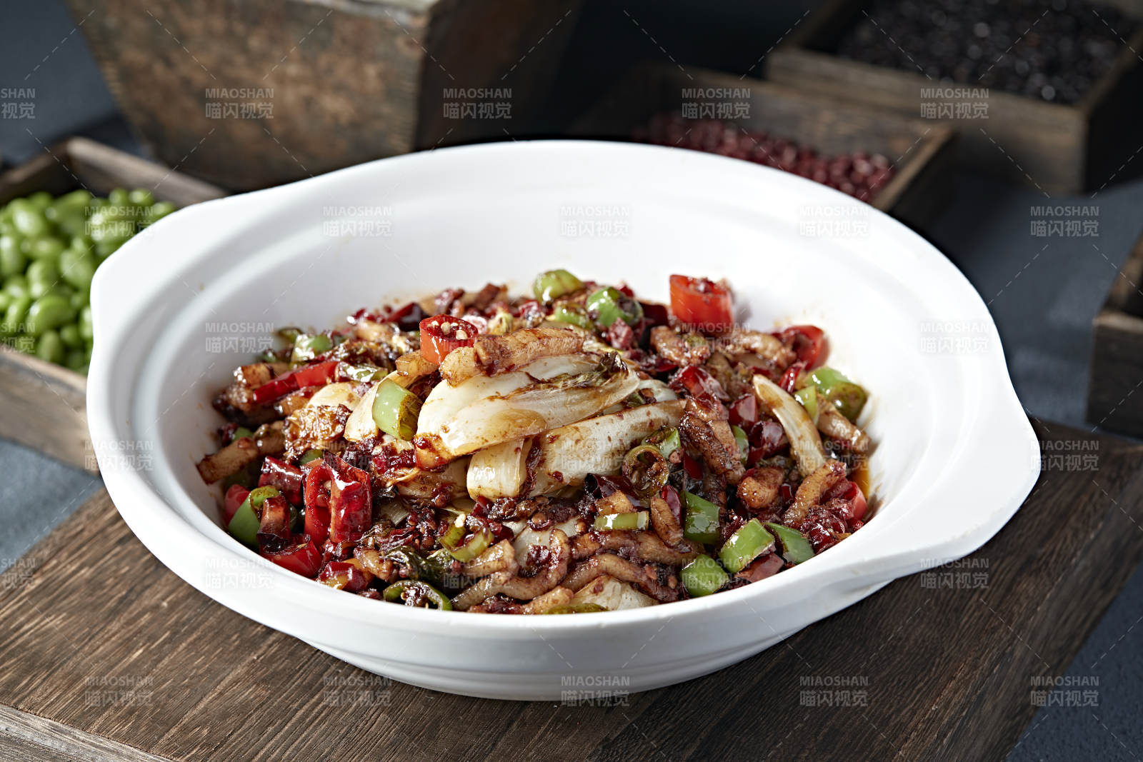 石锅香辣肉丝酱烧酱爆娃娃菜图片