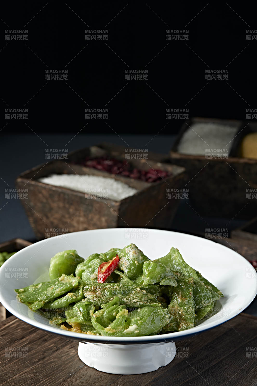 蒜末油炸冒泡虎皮尖椒图片