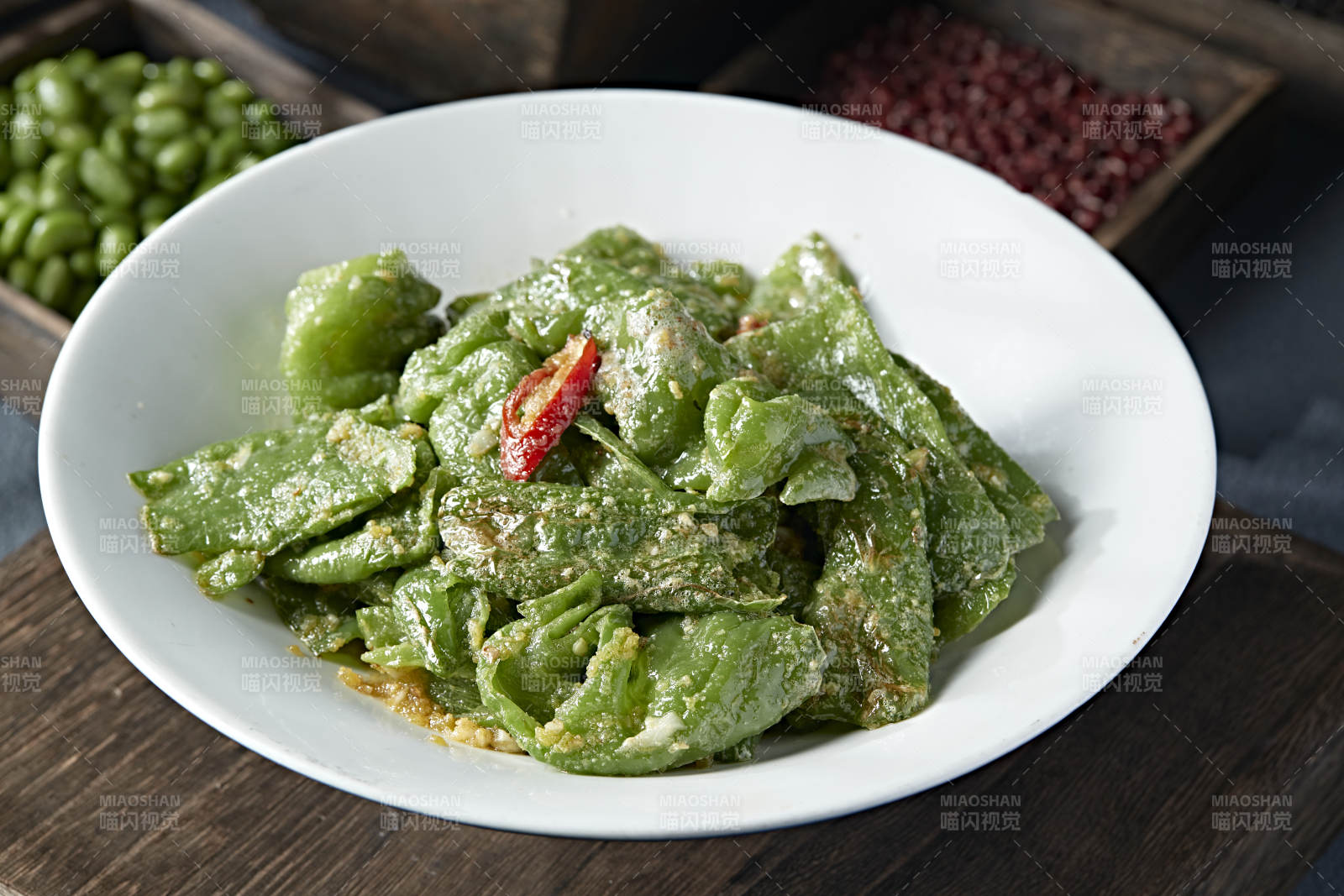 蒜末油炸冒泡虎皮尖椒图片