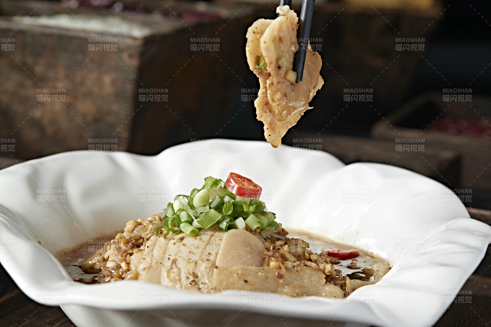 美味可口小凉菜川味口水鸡图片