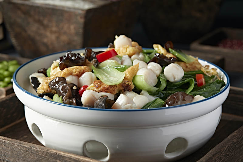 木耳煎蛋小白菜合炒扇贝丁图片