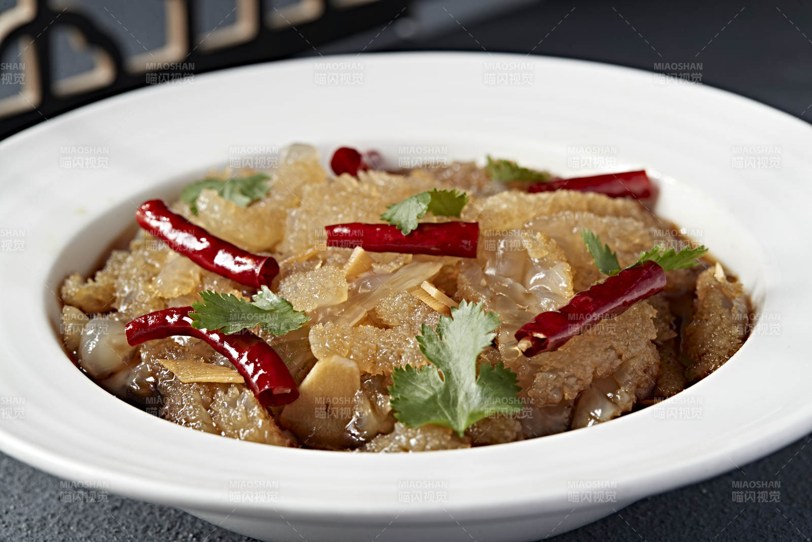 美味凉菜香辣老醋蛰头图片