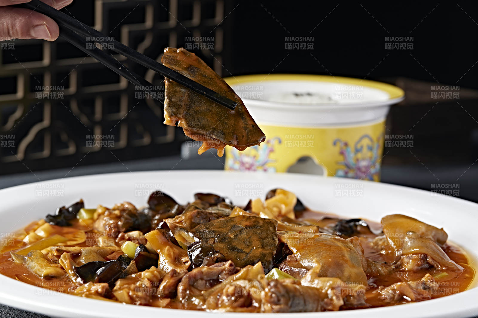 红烧美味野生甲鱼图片