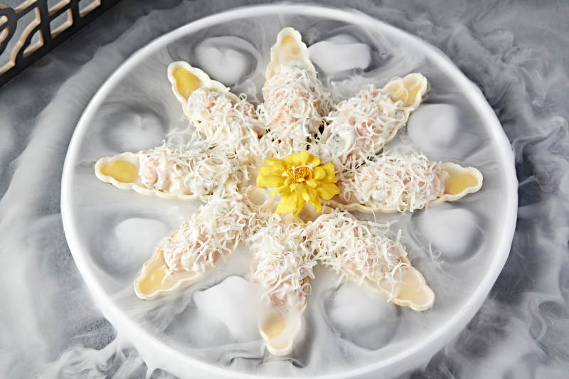 军舰水果沙拉芝士海虾仁图片