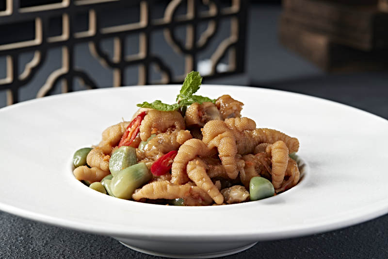 柠檬腊八蒜腌渍无骨鸡爪图片