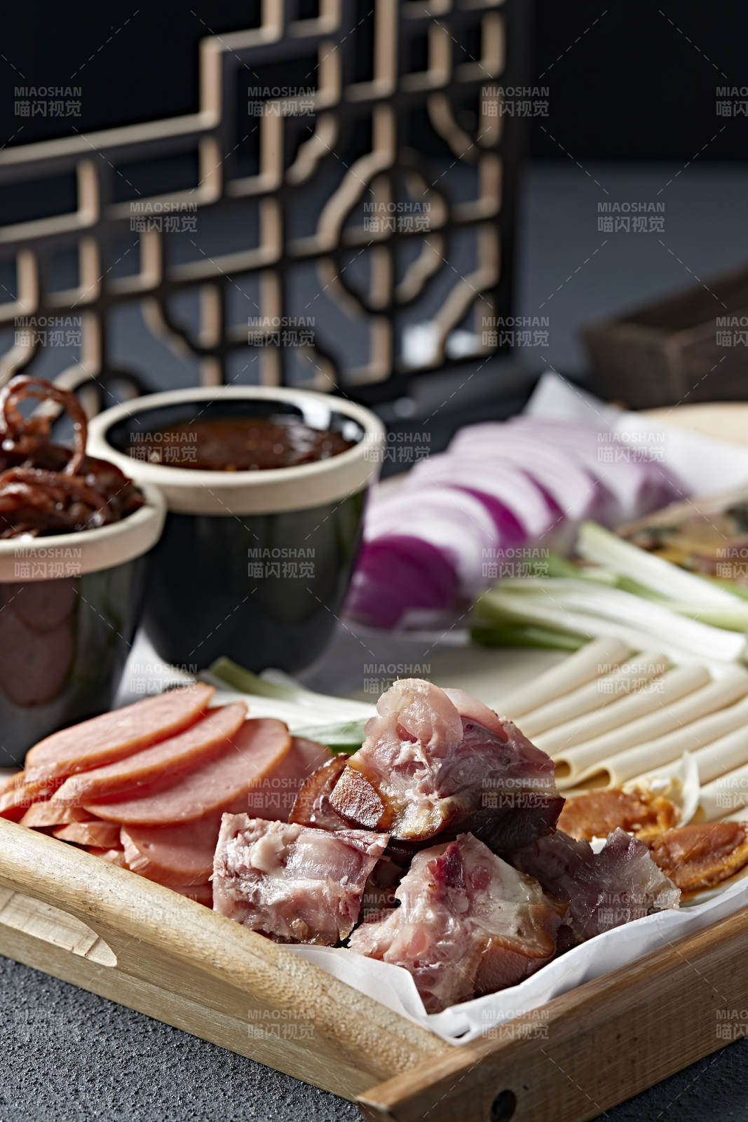 下酒卤味荤菜蘸酱菜大拼盘图片