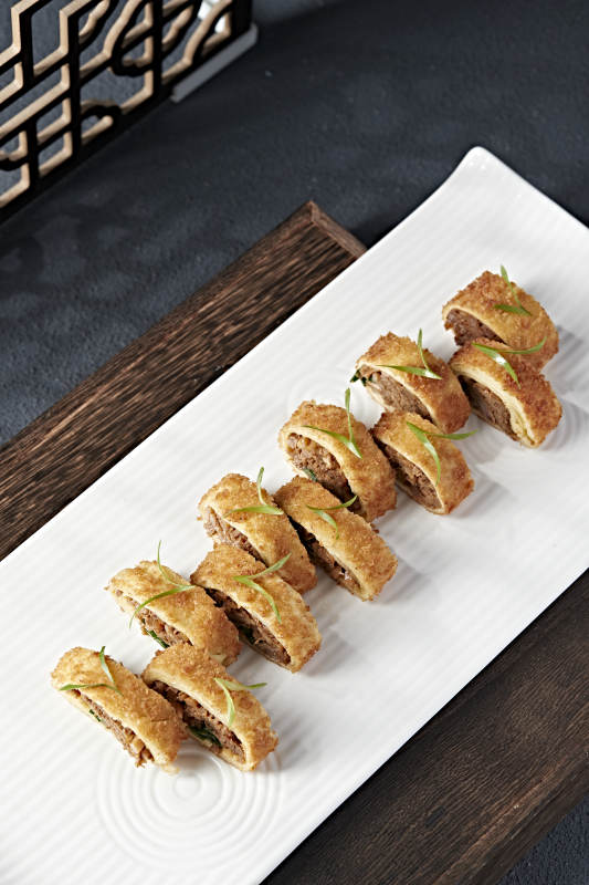 香煎鸭肉丝鸡蛋玉子烧卷图片