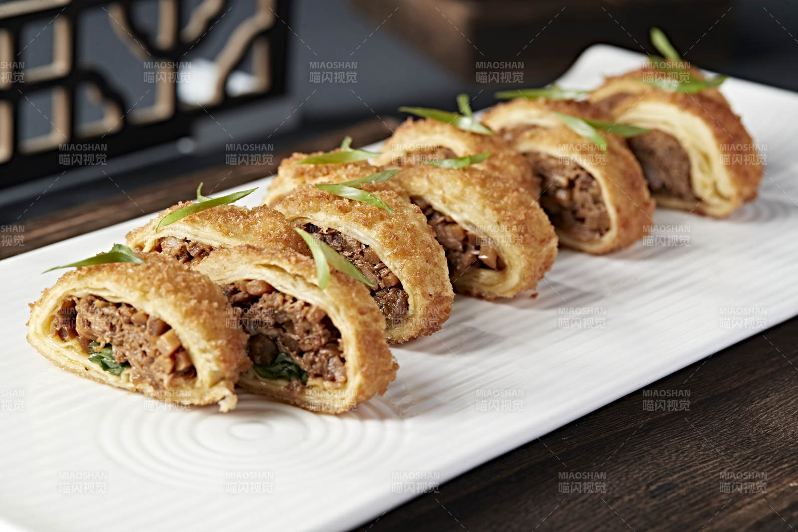 香煎鸭肉丝鸡蛋玉子烧卷图片