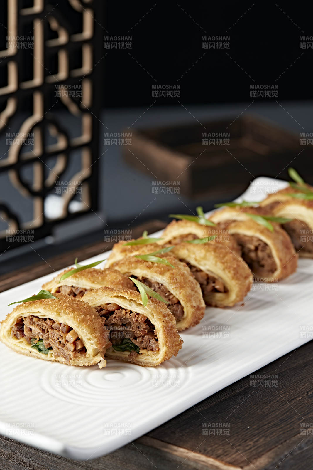 香煎鸭肉丝鸡蛋玉子烧卷图片