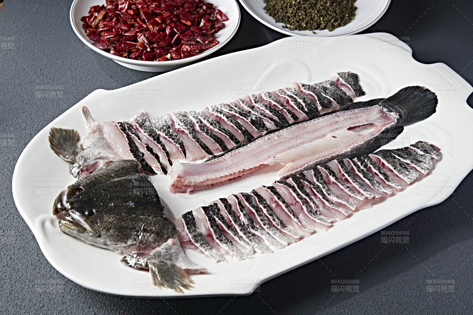 预制食材鲜鮰鱼切片香辣水煮鱼图片