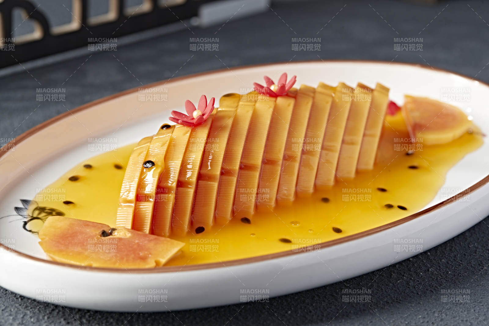 蜂蜜百香果汁腌木瓜片图片