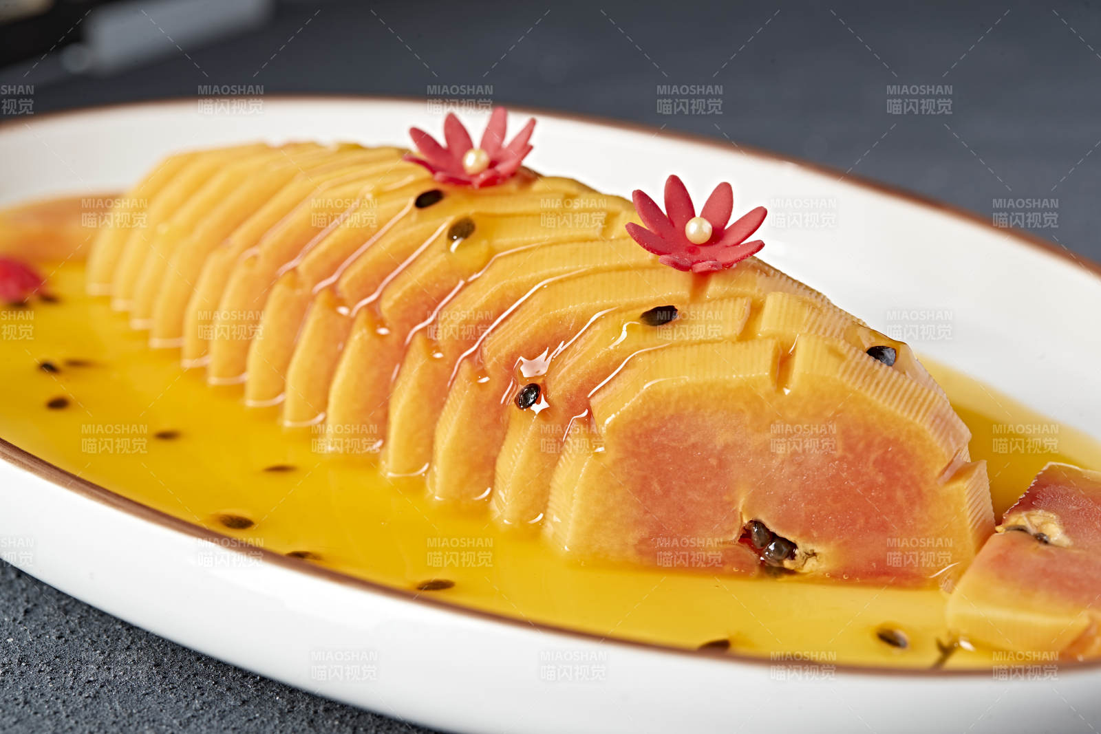 蜂蜜百香果汁腌木瓜片图片