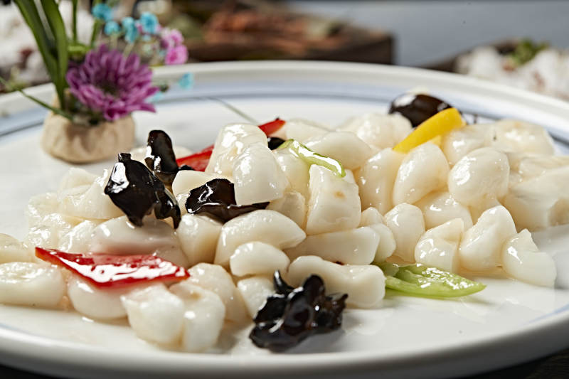 荷塘月色彩椒木耳炒马蹄荸荠图片