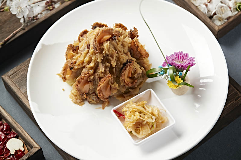 张垣名菜口菜酸菜土豆焖鲍鱼图片