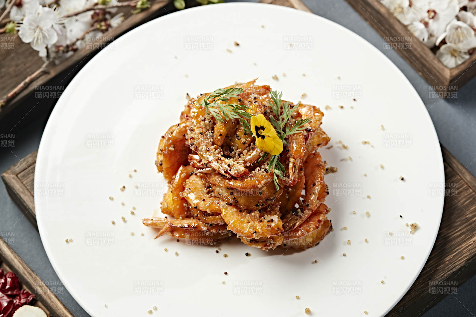 咸蛋黄芽菜水晶粉炒鱿鱼须图片