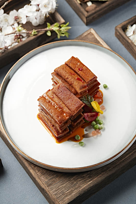 麻辣鲜甜的卤味豆腐干图片