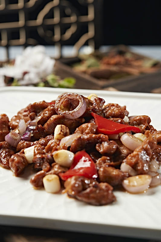 葱香彩椒烧黄牛肉牛柳图片