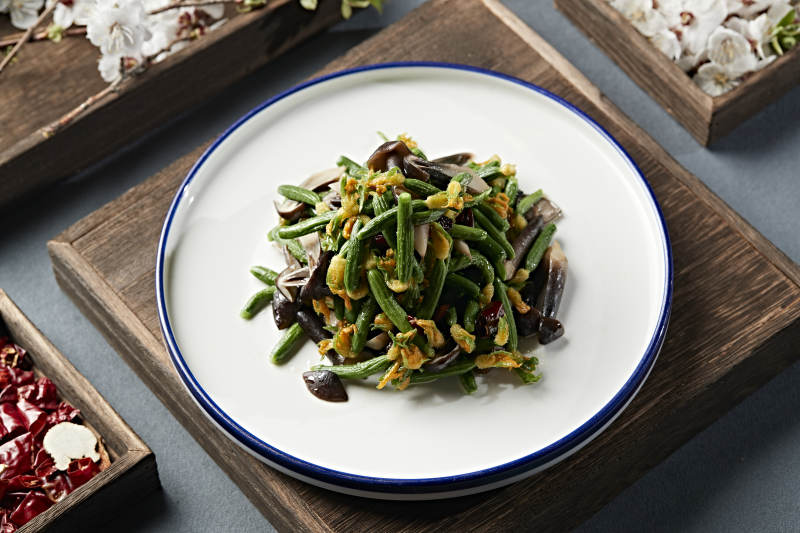 鸡枞菌巧拌黄瓜仔图片