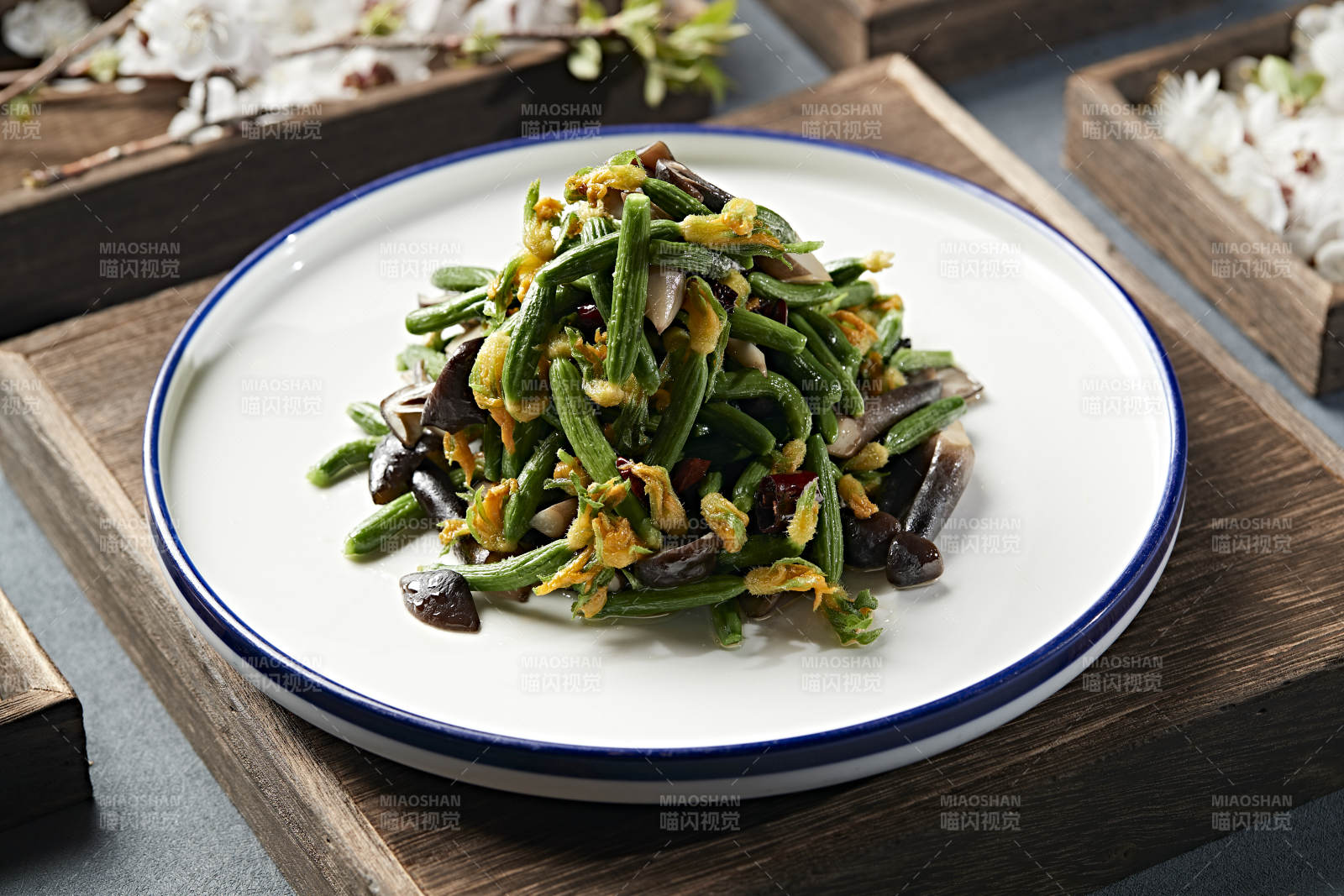 鸡枞菌巧拌黄瓜仔图片