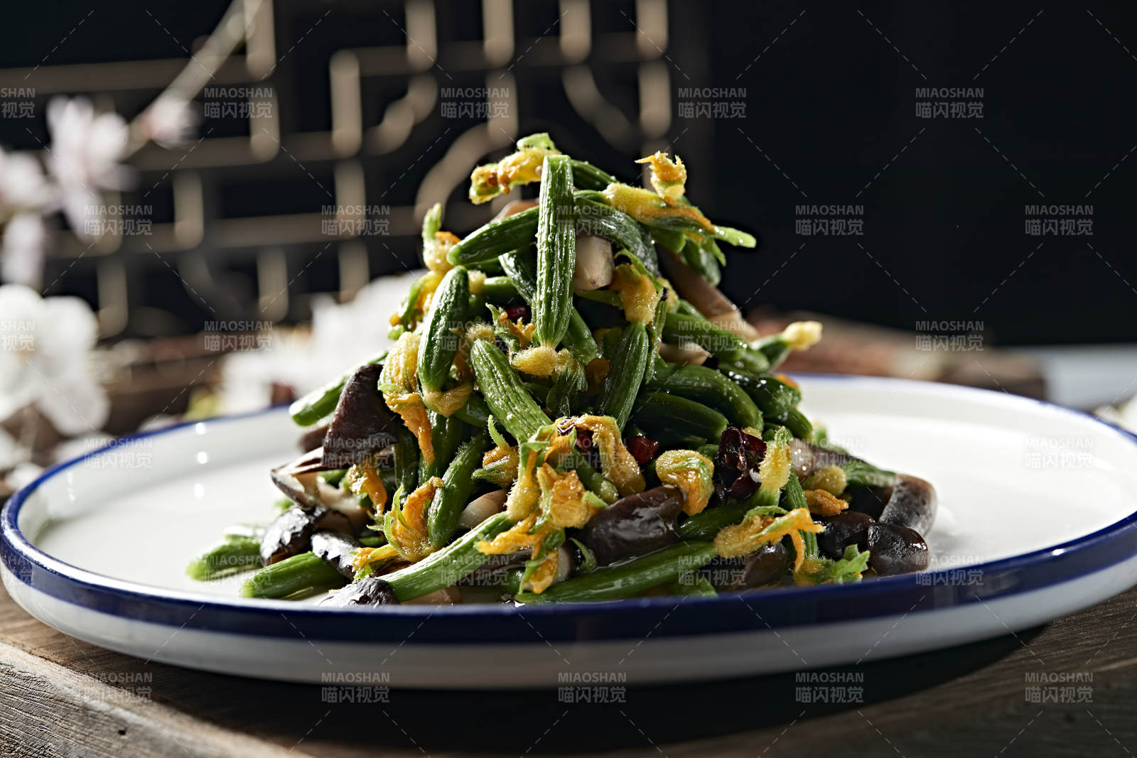 鸡枞菌巧拌黄瓜仔图片