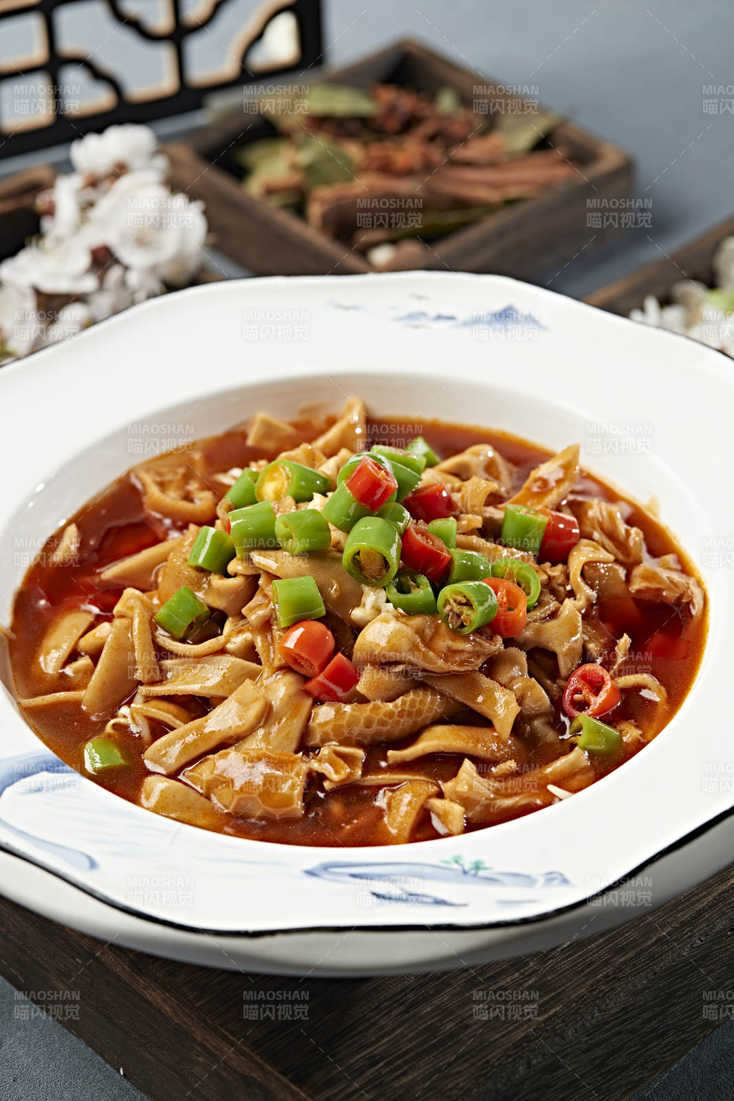 浓汤米椒烧羊肚丝图片