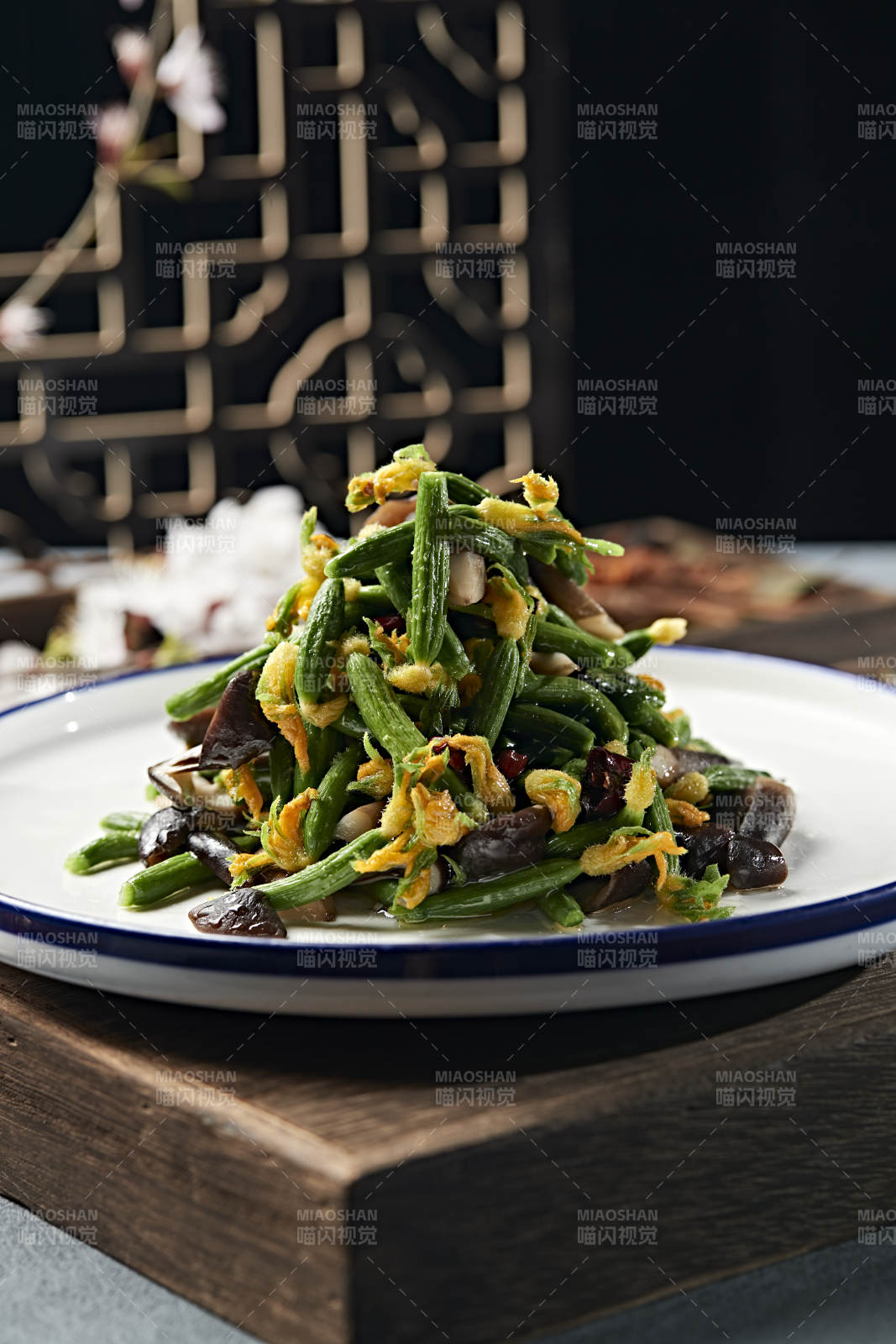 鸡枞菌巧拌黄瓜仔图片