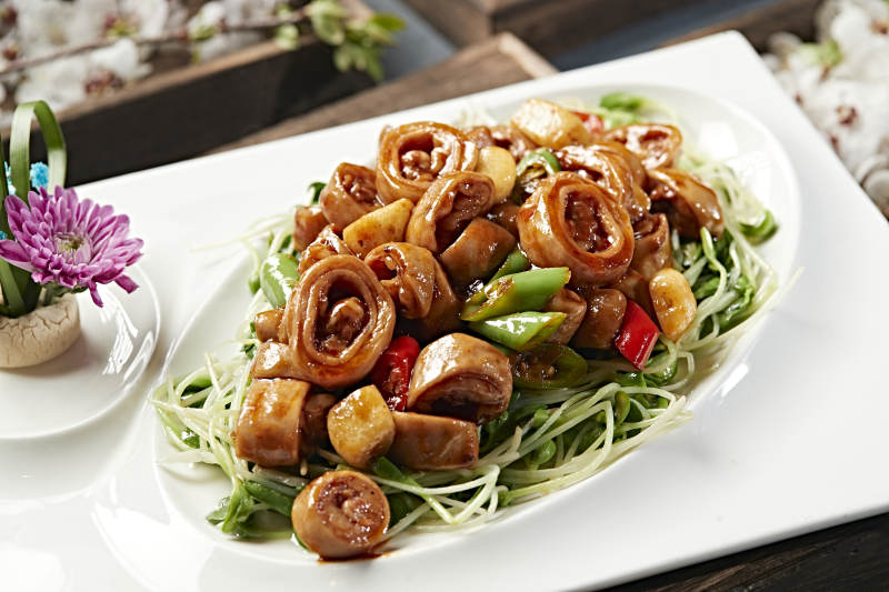 米椒蒜子溜肥肠图片