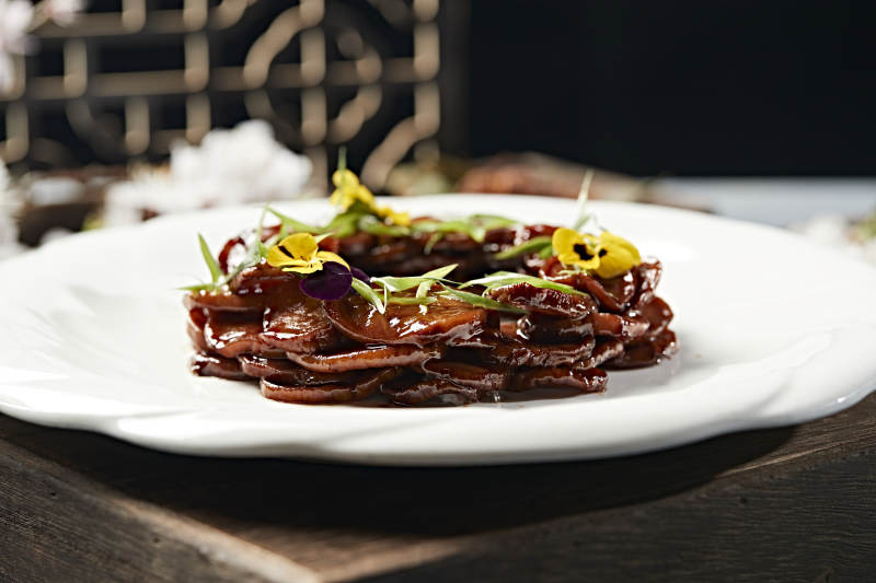 美味凉菜红焗杏鲍菇片图片