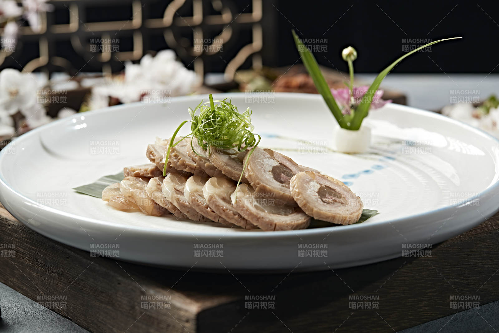 牛肚卷牛蹄筋切片图片