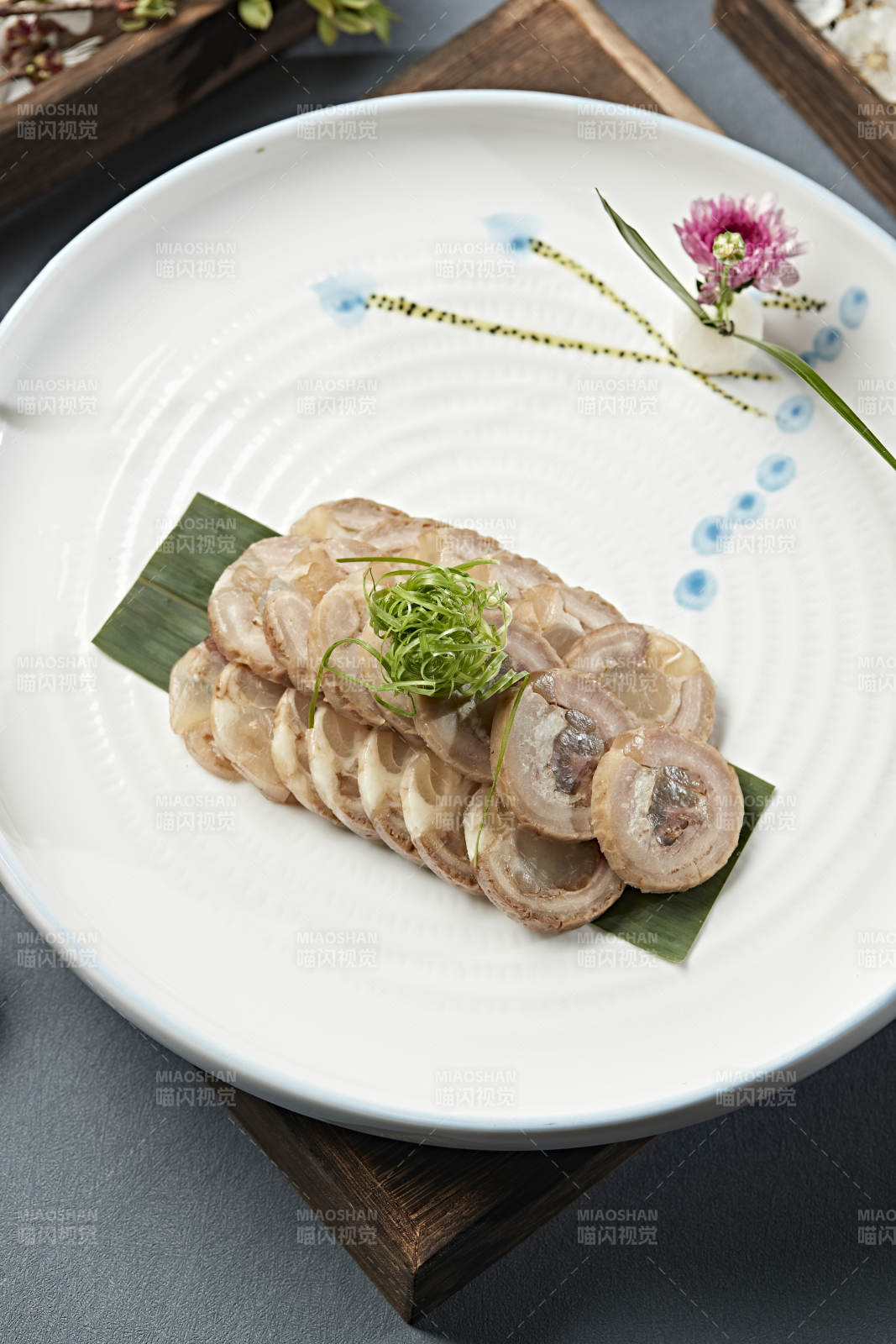 牛肚卷牛蹄筋切片图片