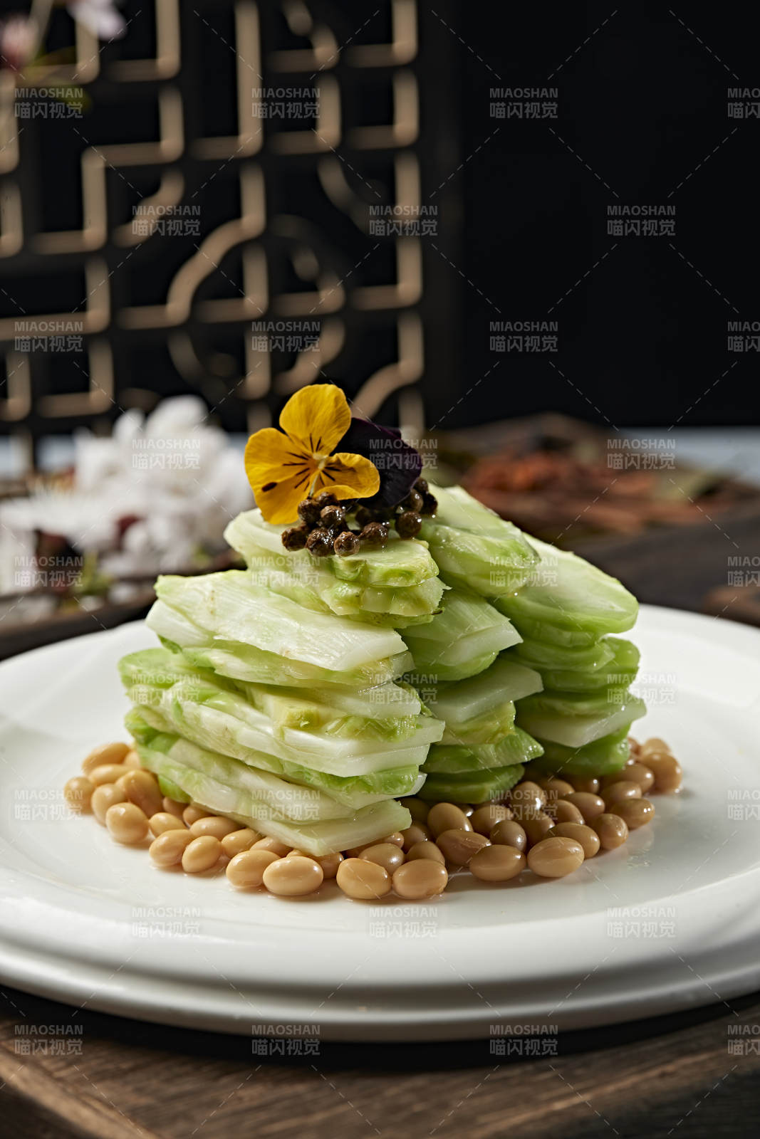 椒麻盐水巧拌黄豆儿菜 芥菜图片