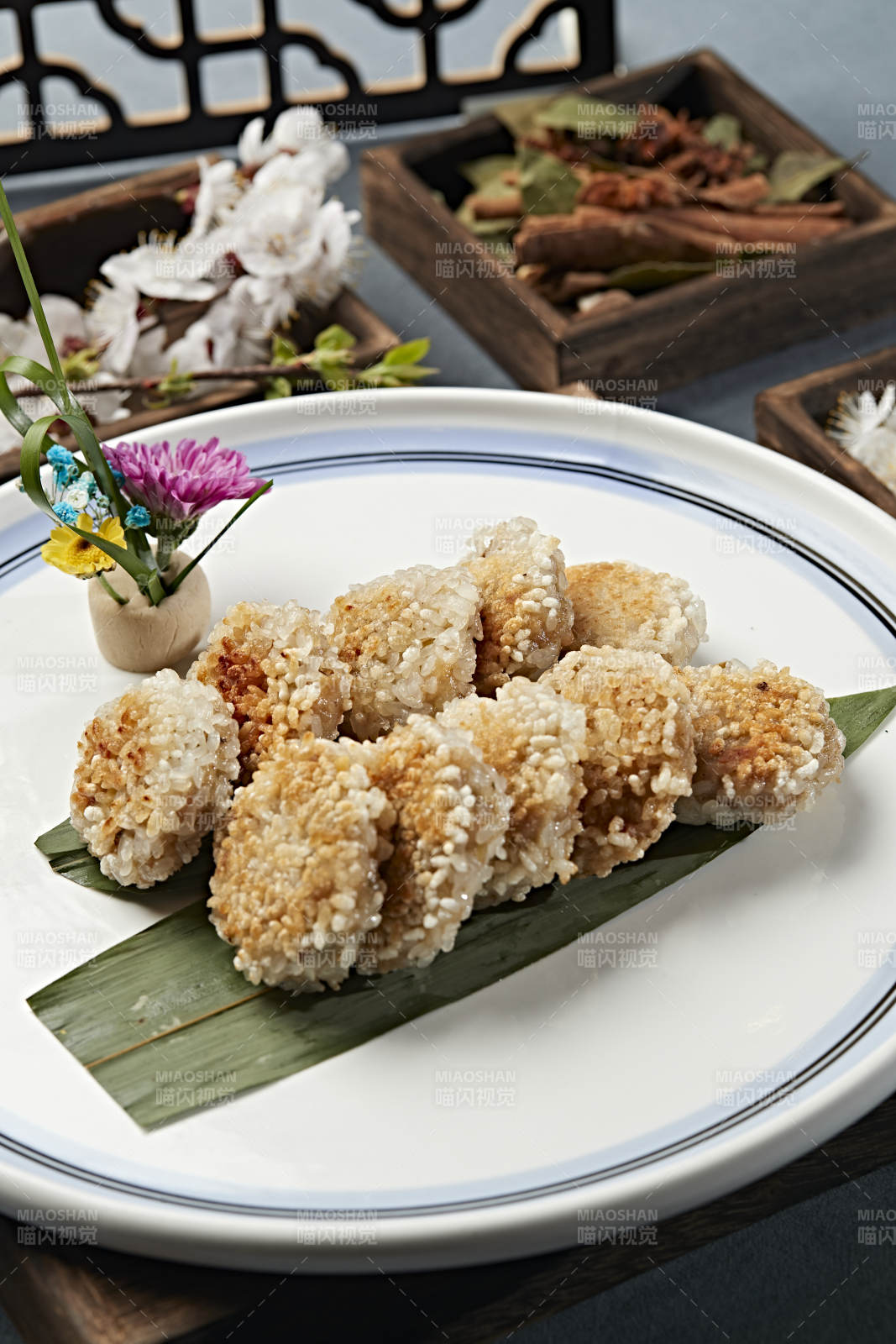 香煎珍珠糯米锅巴肉丸子图片