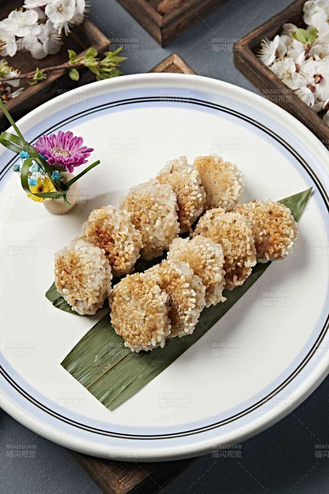 香煎珍珠糯米锅巴肉丸子图片