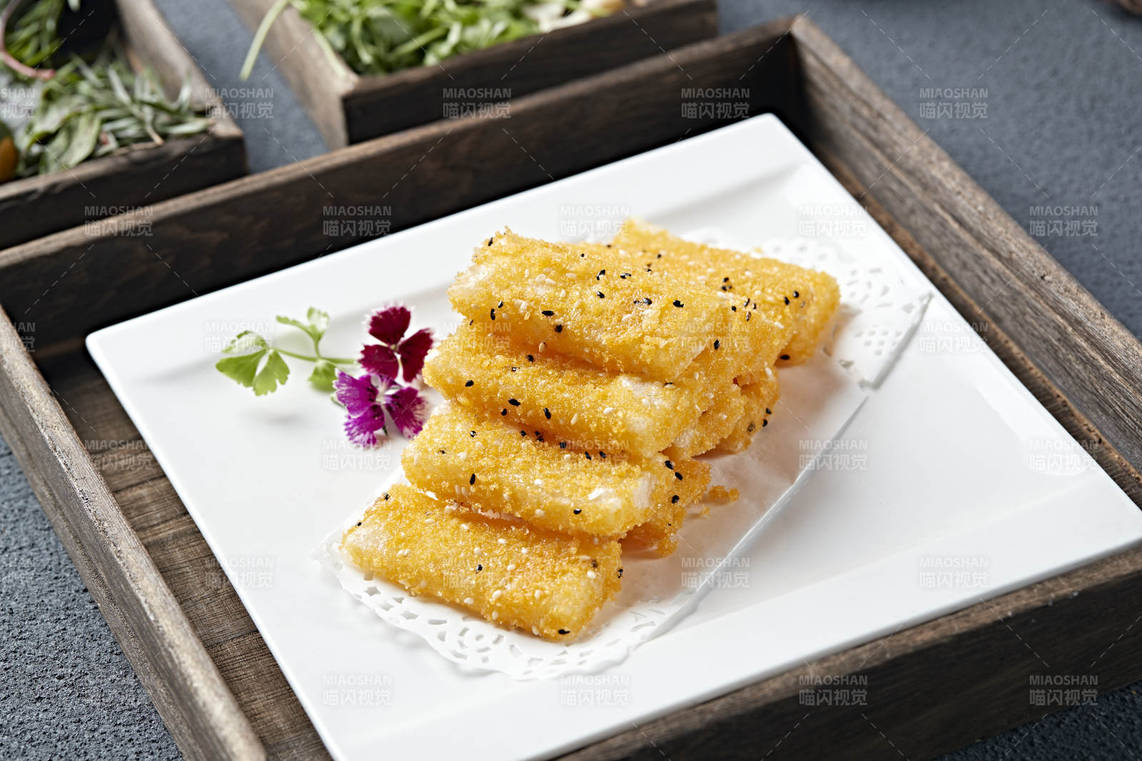 油炸脆片奶香糯米拉糕图片