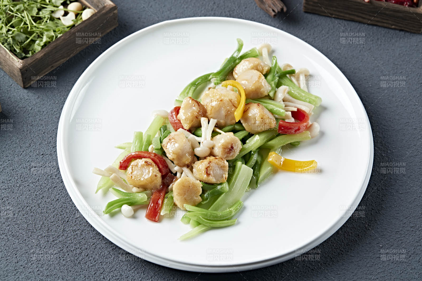 芥蓝彩椒百合小炒澳带（瑶柱）图片