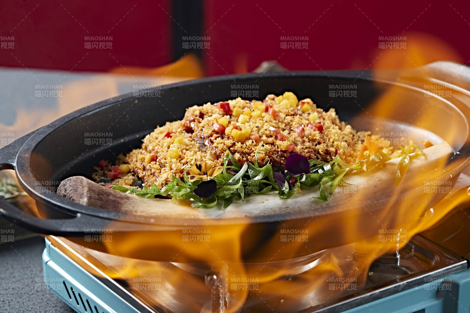 铁板避风塘香烤拆骨肉图片