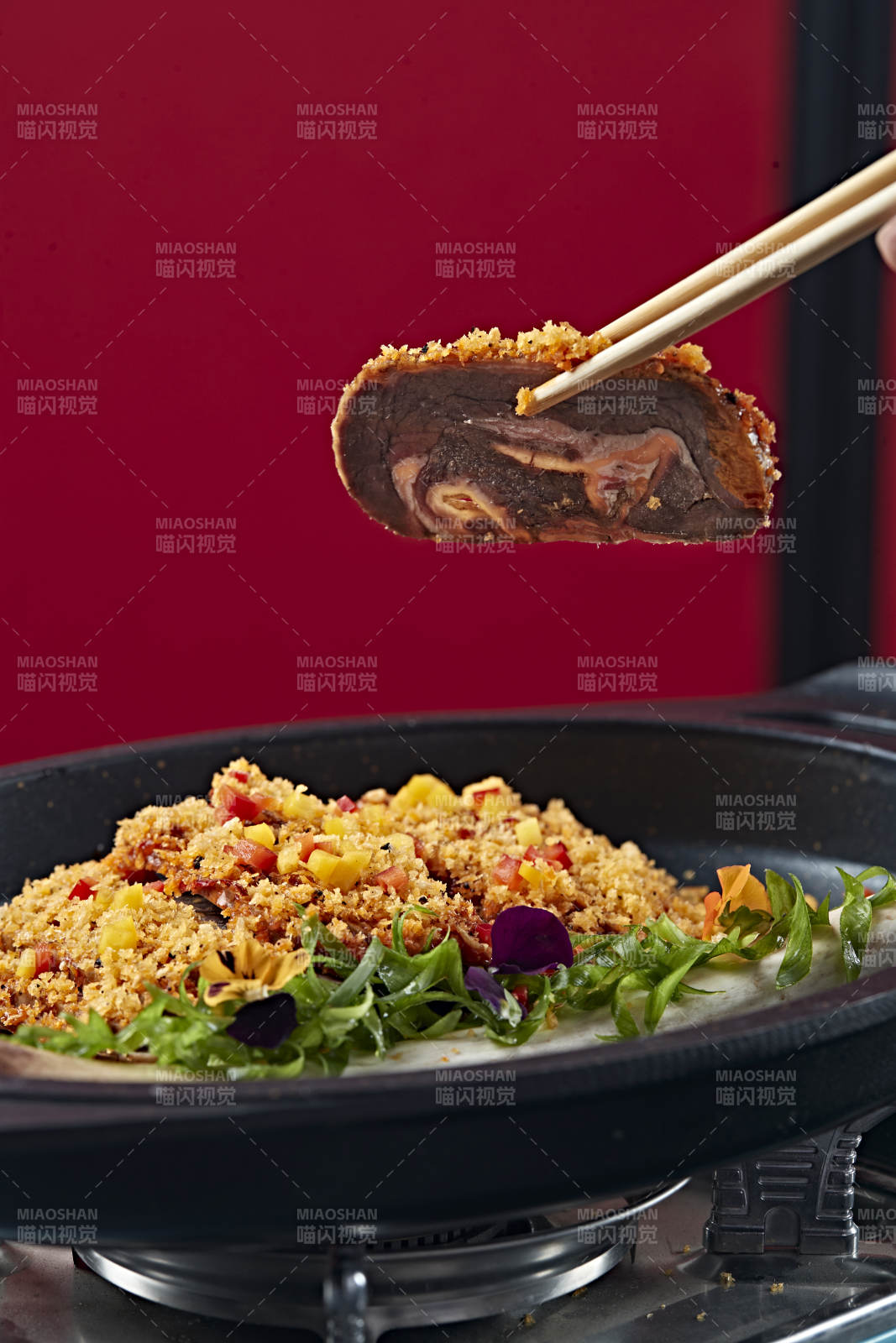 铁板避风塘香烤拆骨肉图片