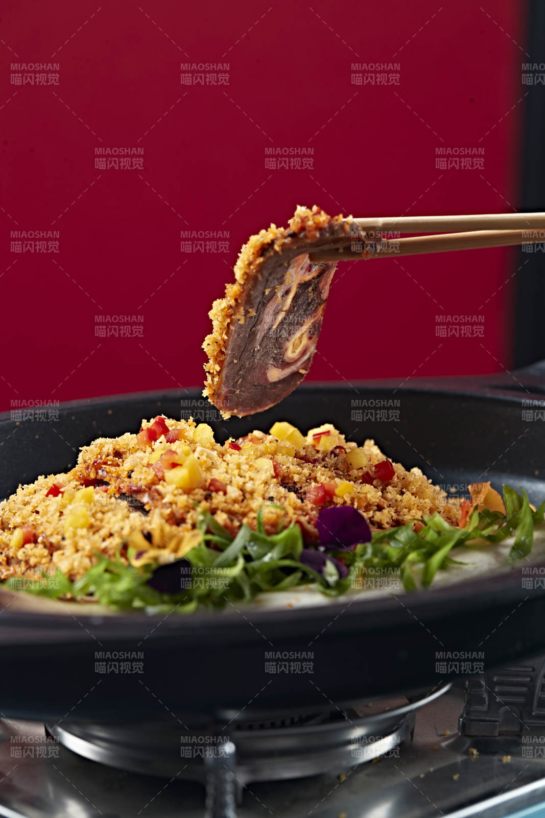 铁板避风塘香烤拆骨肉图片