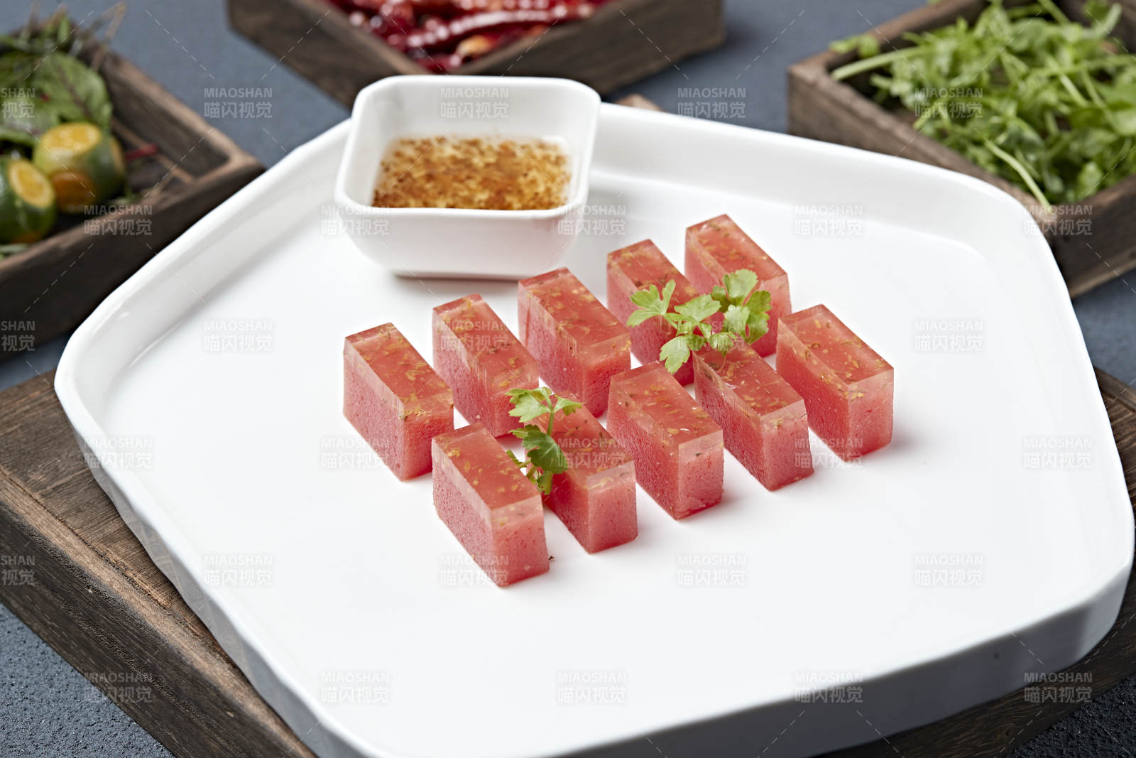 桂花蜜番茄果冻图片