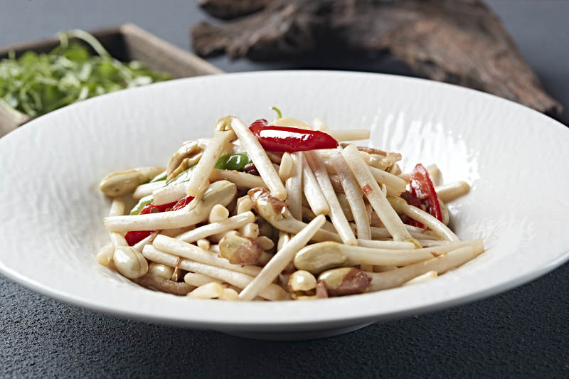 彩椒素炒花生芽图片