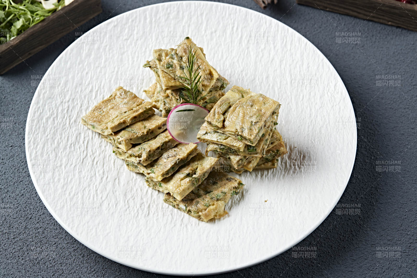 新派香椿炒鸡蛋图片