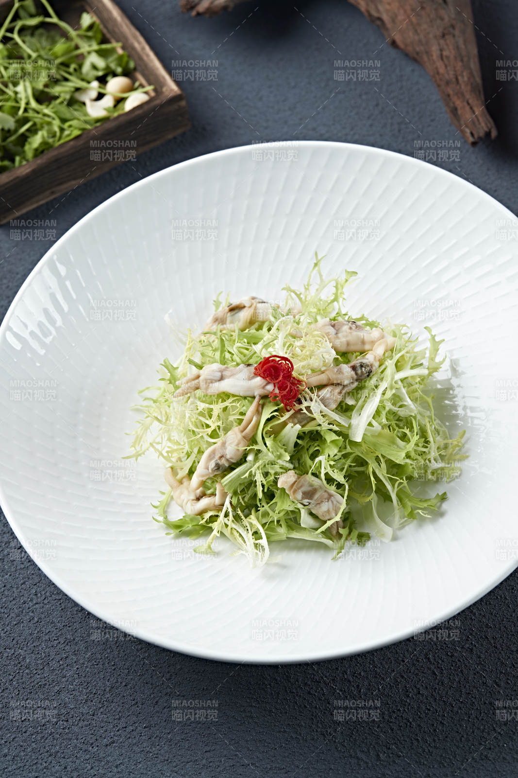 苦菊凉拌海蛏子肉图片