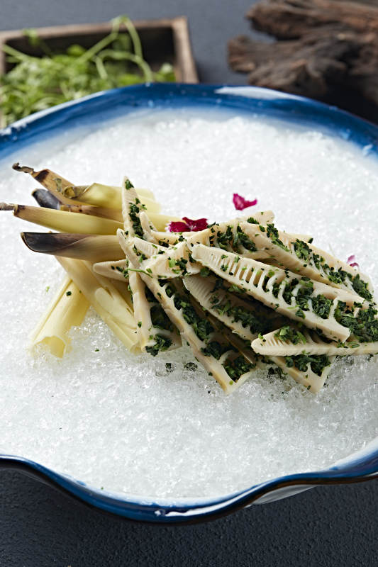 冰镇口味手剥笋图片