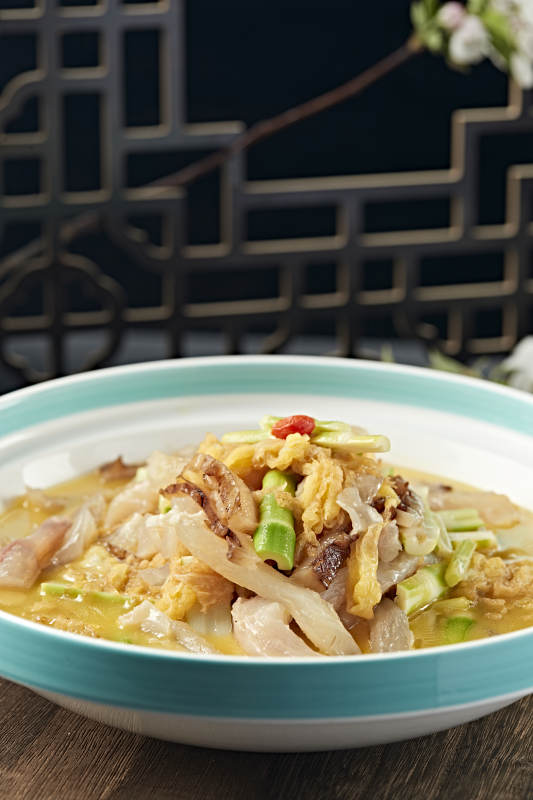 酸菜嫩笋烩蹄筋图片