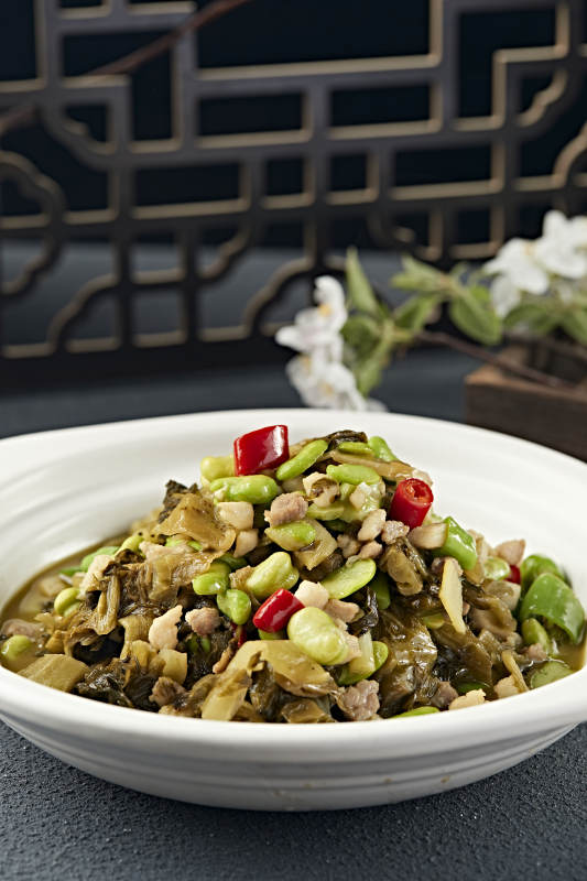 米椒蚕豆瓣肉沫烧雪菜图片